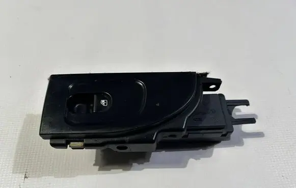 Maserati GranTurismo Electric power window relay 21918