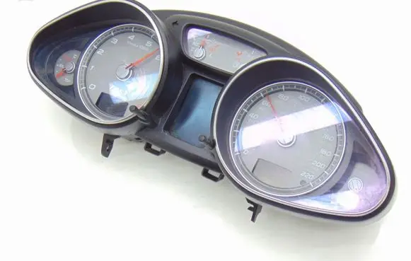 Audi R8 42 Speedometer (instrument cluster) 420920980D
