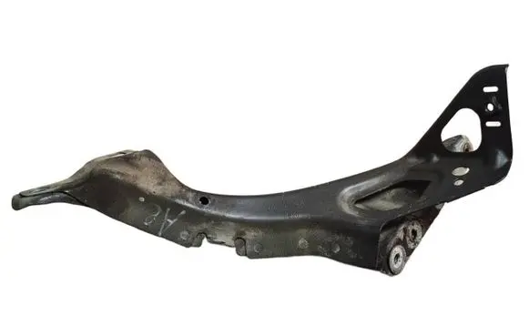 Audi A6 S6 C7 4G Fender mounting bracket 4G0821135A