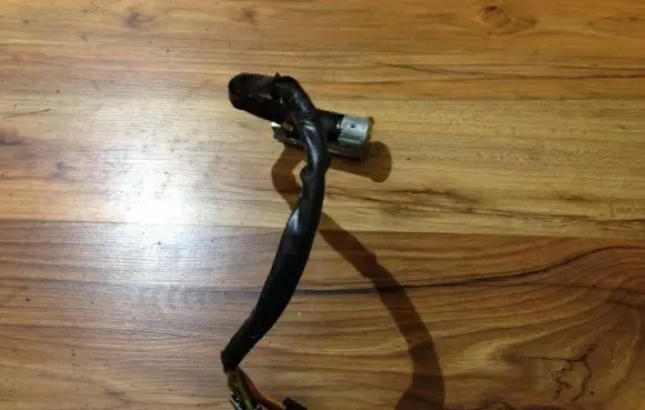 Renault Laguna I Ignition lock contact 421226