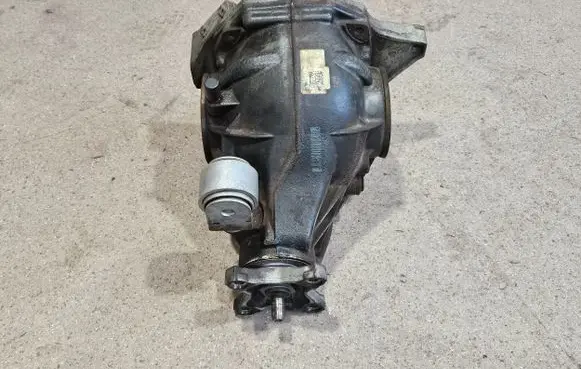 Mercedes-Benz E W238 Rear differential A2573506300 A2573506400