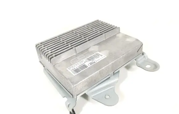 Ford Mustang VI Sound amplifier HR3Z-18B849-AA FR3T-18T806-BL