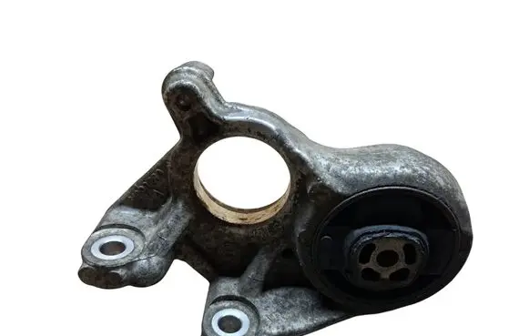 Peugeot Partner Engine mount bracket 81090780