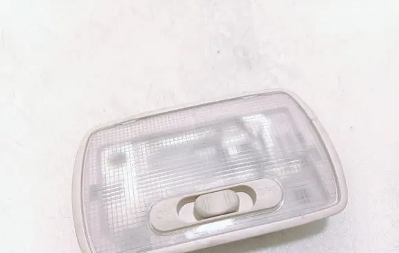 Honda CR-V Rear seat light