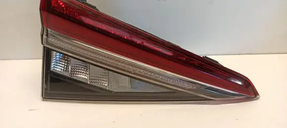 Skoda Kodiaq Tailgate rear/tail lights 565945307E