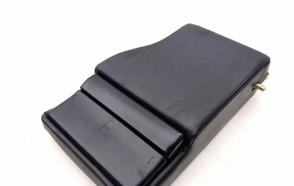 Citroen C-Crosser Rear seat armrest 