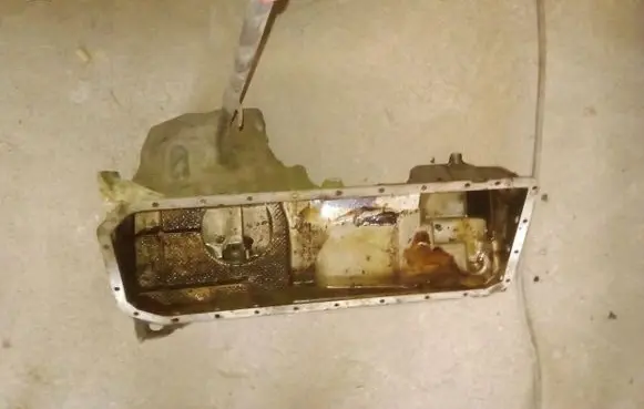 BMW 5 E39 Oil sump 1735936