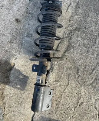 Peugeot 308 Front shock absorber/damper 9844509280