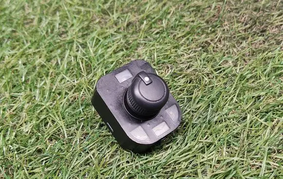 Audi A3 S3 8V Wing mirror switch 8V0959565A