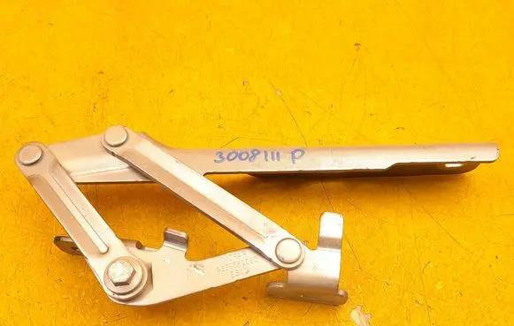 Peugeot 3008 III Engine bonnet/hood hinges 9839682080