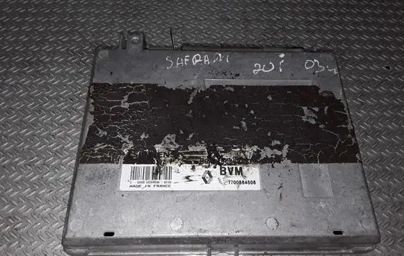Renault Laguna I Engine control unit/module 7700864506