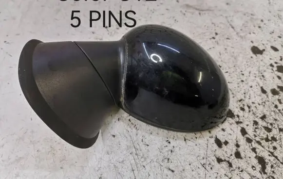 Mini Cooper Countryman R60 Front door electric wing mirror