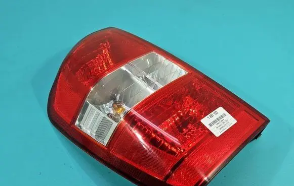 KIA Carnival Rear/tail lights 924-4D1 IMPRK1497123