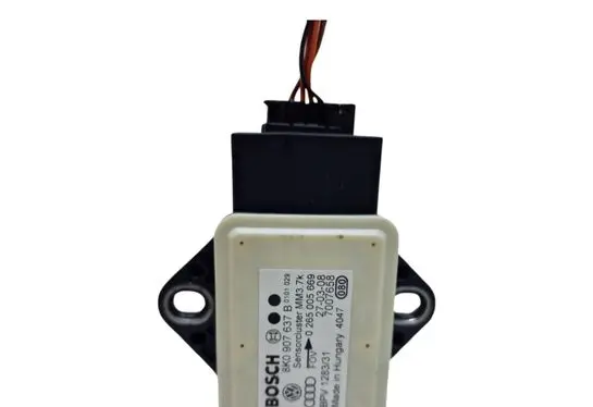Audi A4 S4 B8 8K ESP acceleration yaw rate sensor 8K0907637B 0265005669