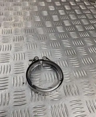 Audi Q5 SQ5 Muffler pipe connector clamp 059145687