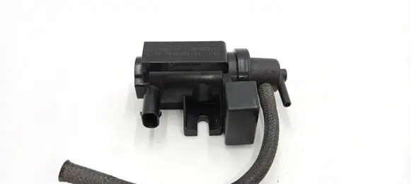 BMW 5 E60 E61 Turbo solenoid valve 11747805391 7805391