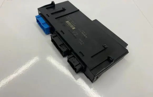 BMW 5 F10 F11 Comfort/convenience module 9244392 61359244392