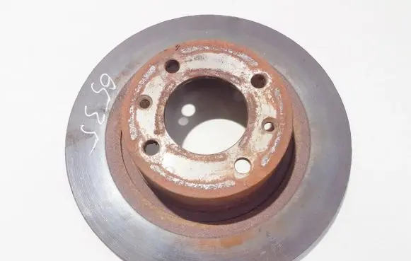Citroen C5 Rear brake disc neventiliuojamas
