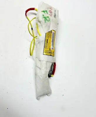 Toyota RAV 4 (XA40) Seat airbag 