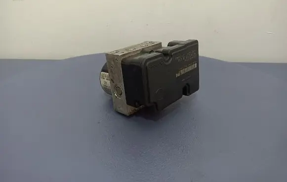 Peugeot 206 CC ABS Pump 10097011283
