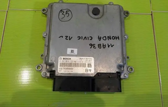Honda Civic IX Engine control unit/module 37820R3LG05 11AB36