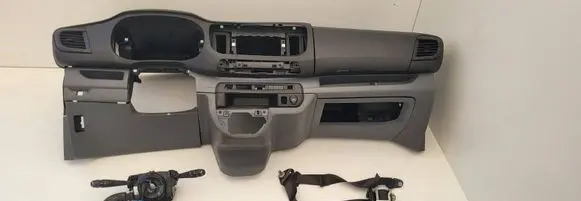 Opel Vivaro Airbag set with panel 98081684ZD 221041024 98082417ZD