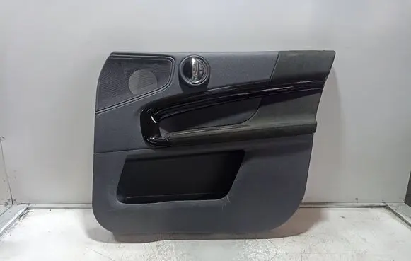 Mini Cooper Countryman F60 Front door card panel trim F007147