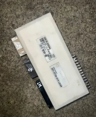 BMW 5 E39 Comfort/convenience module 61356913523