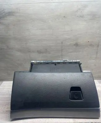 Volvo XC90 Glove box 3409563 1264
