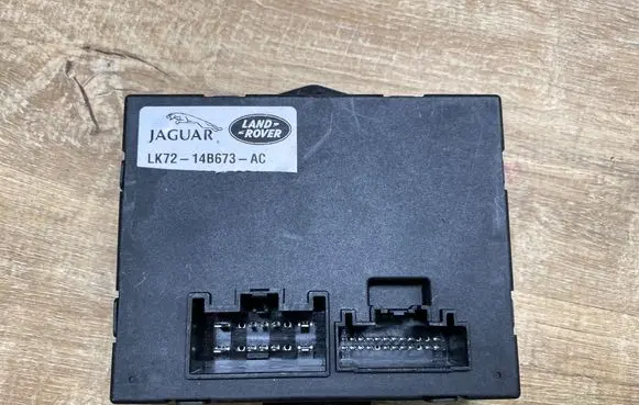 Land Rover Discovery Sport Other control units/modules LK7214B673AC