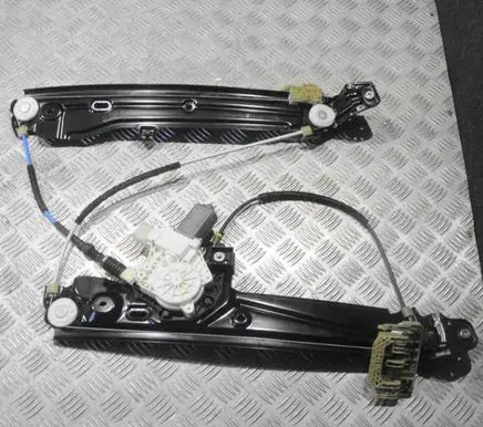 BMW 5 F10 F11 Front door electric window regulator 