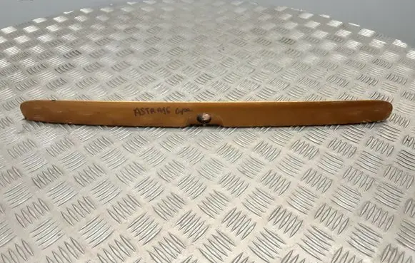 Opel Astra G Tailgate trim 8062860