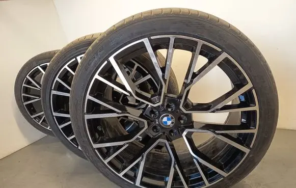 BMW X5M G05 F95 R22 alloy rim 27535R22 31530R22