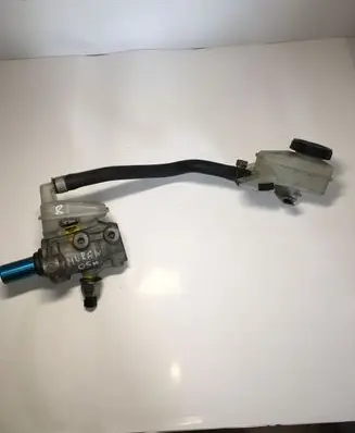 Nissan Murano Z50 Master brake cylinder