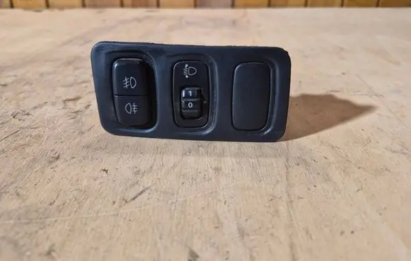 Mitsubishi Pajero Pinin Fog light switch