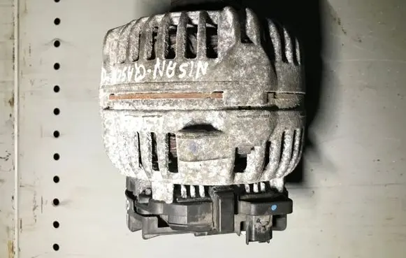 Nissan Qashqai Generator/alternator 0124525140 8200728292C