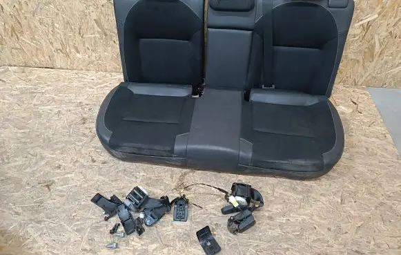 Citroen DS4 Rear seat 