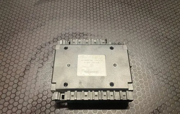 Volkswagen Phaeton Comfort/convenience module 3D0937049H