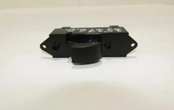 Peugeot 4007 Electric window control switch 8608A183