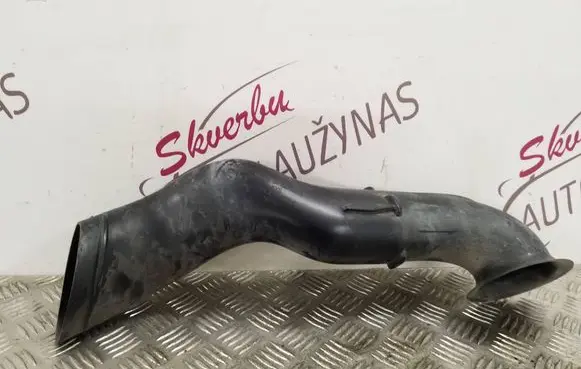 Porsche Cayenne (92A) Air intake duct part 7P5129752A
