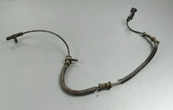 Dodge VAN RAM ABS brake wheel speed sensor 68267297AA 25072157054