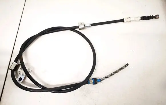 Handbrake/parking brake wiring cable