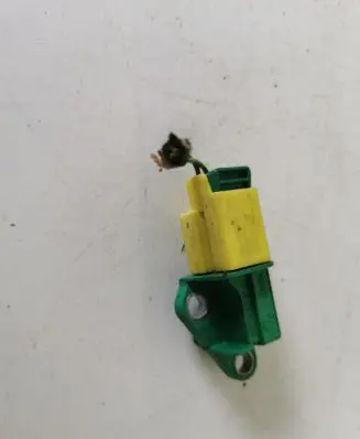 Audi Q5 SQ5 Airbag deployment crash/impact sensor 1K0909606C