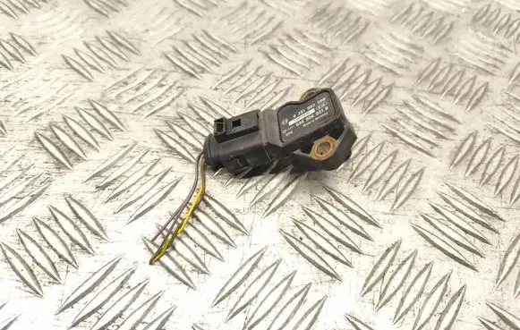 Volkswagen Touran I Air pressure sensor 0281002399 1J0973704