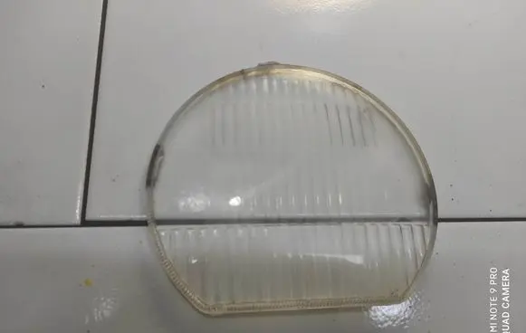 BMW 5 E39 Headlight lense 30114550501