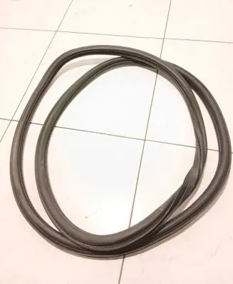 Skoda Kamiq Rubber seal front coupe door 658867365B