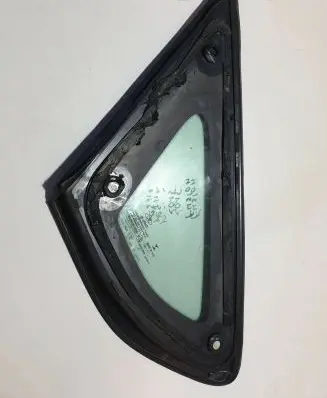 Ford Fusion II Rear side window DS73F29700B