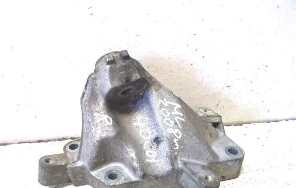 Mercedes-Benz ML W164 Engine mounting bracket A6292230204