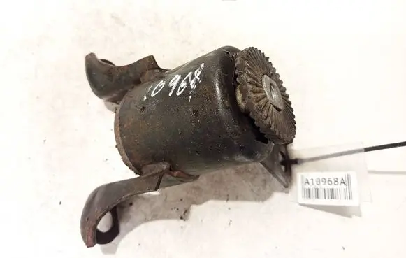Ford Fiesta Engine mount bracket