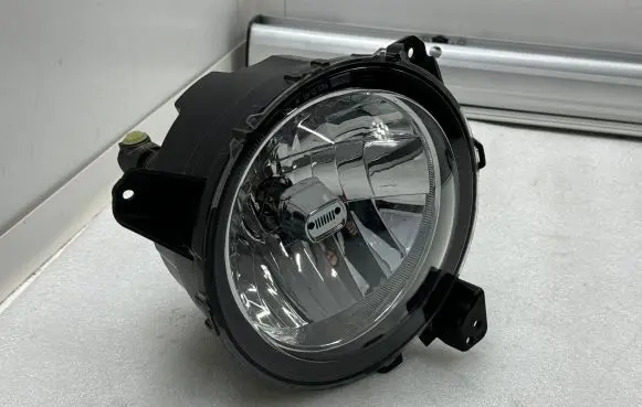 Jeep Wrangler Headlight/headlamp 55112872AG LE16F6374 TC106810